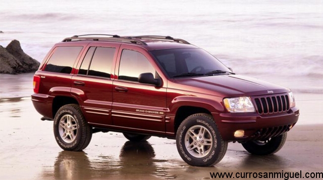 En 1998-1999 llegó el Grand Cherokee de segunda generación, que era mejor en todo pero tuvo algo menos de éxito. La competencia estaba espabilando...  