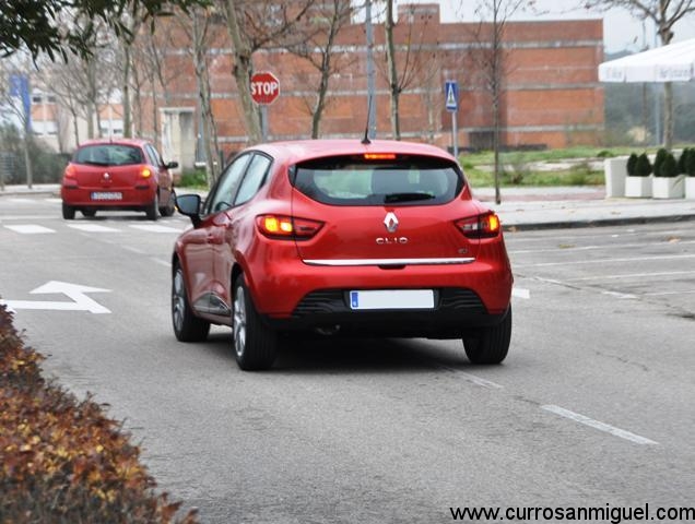 El antiguo Clio deja paso al nuevo Clio