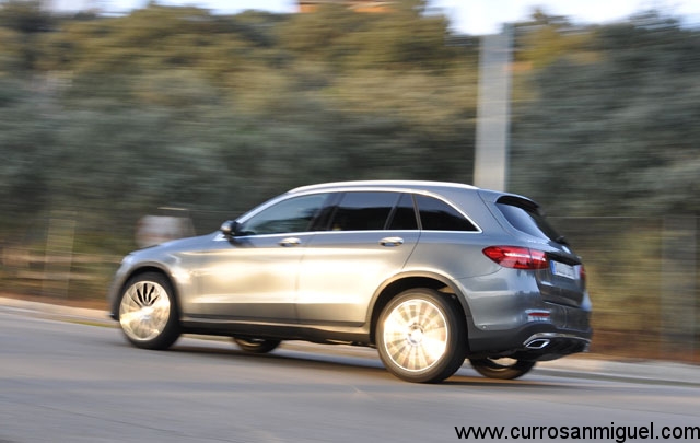 El GLC, en un color apropiado, con el equipamiento correcto y bajo una luz adecuada, resulta tremendamente fotogénico