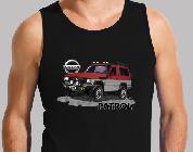 Este modelo emblemático despierta pasión entre los aficionados al 4x4, que se equipan con las correspondientes camisetas… 