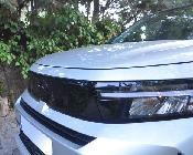 Sin duda este nuevo frontal le da personalidad a los Opel, pero hace que el logo desaparezca. 