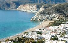 Lo mismo se puede decir de Agua Amarga, que marca el inicio desde esta ruta de Cabo de Gata