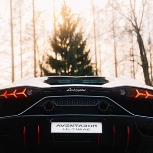 Lambo Aventador Ultimae: canto del cisne